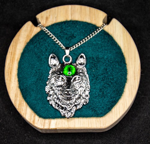 Wolfskopf kette grünes auge - wolfskopf,